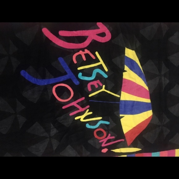 Betsey Johnson beach towel floral skull pool bath - Picture 5 of 5